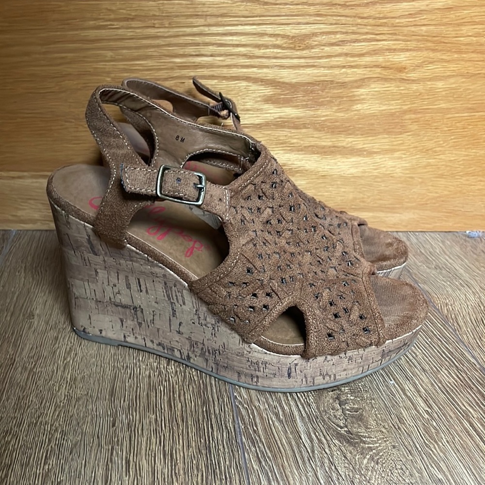 Brown Cork Wedges